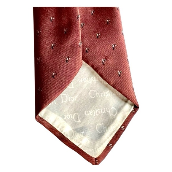 Vintage Christian Dior Necktie Tie Classic Elegant Timeless Silk Blend - Picture 4 of 9